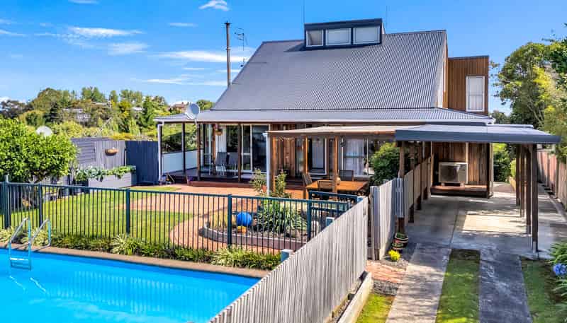 148 Mount View Road, Bastia Hill