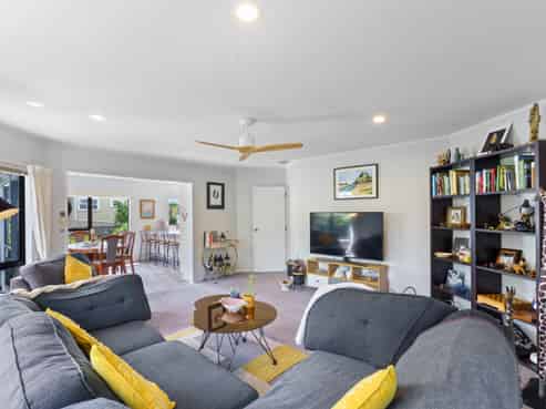 23B Golf Road, Paraparaumu Beach