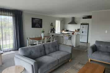 21 Kereruu Street, Cambridge