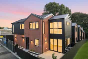 5/13 Torino Street, Panmure