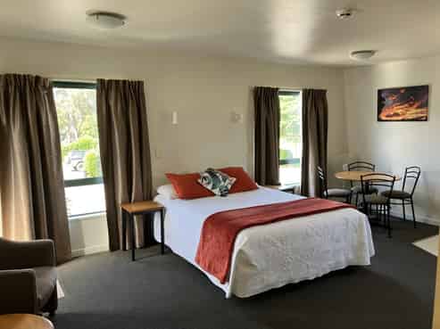 Lease Opportunity in Paradise