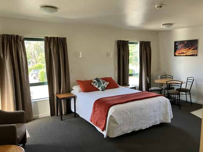 Lease Opportunity in Paradise