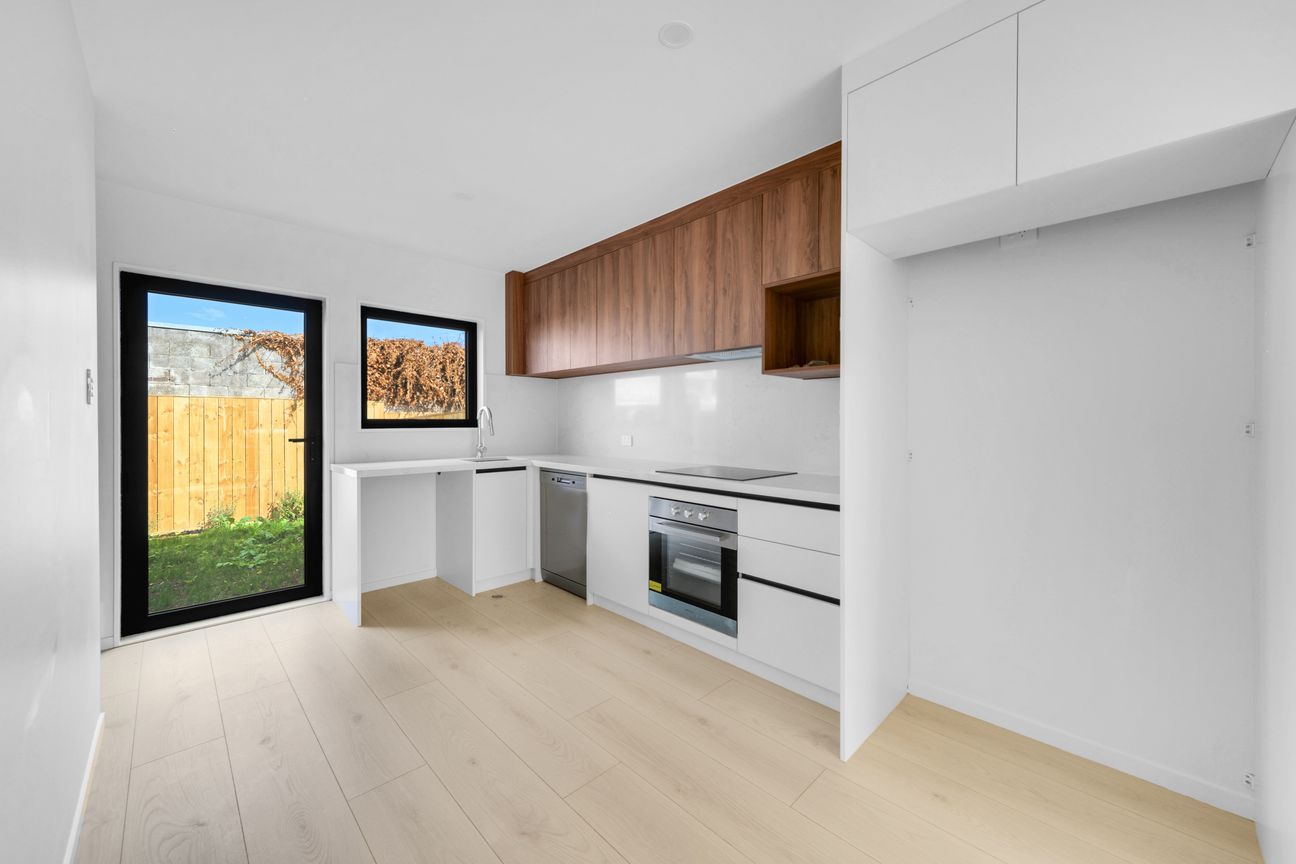 Brand New, Freehold Homes in Mangere East - Widok 6