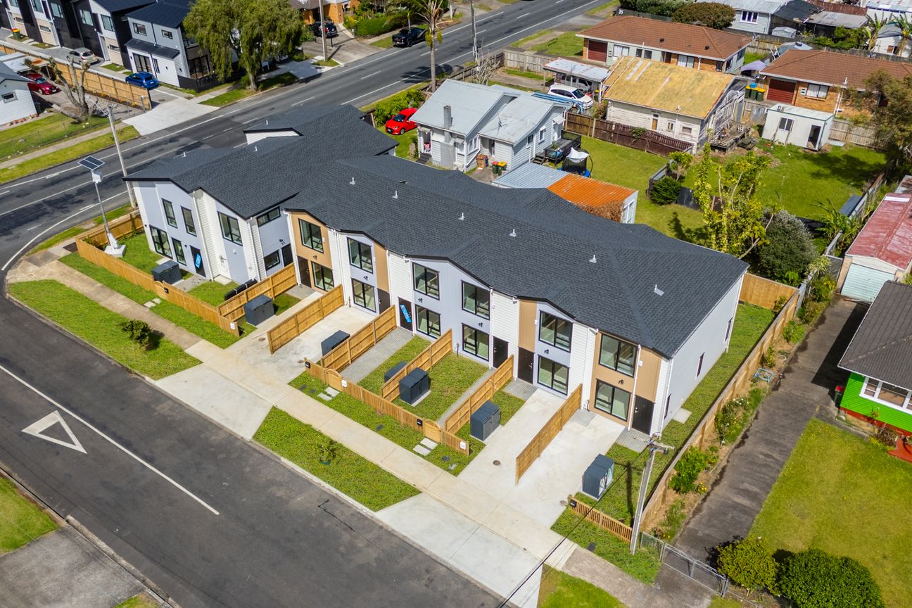 Brand New, Freehold Homes in Mangere East - Widok 3