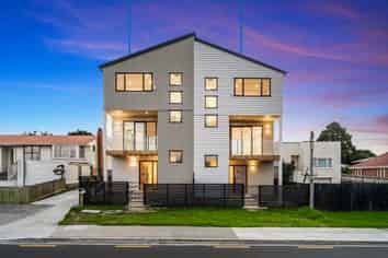 2/16 Binsted Road, New Lynn