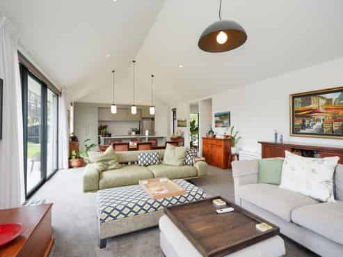 177 Queens Drive, RICHMOND