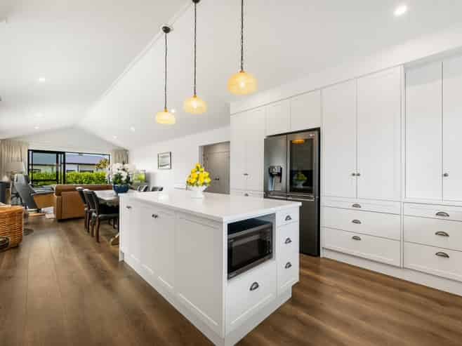 37 Magnum Drive, Cromwell