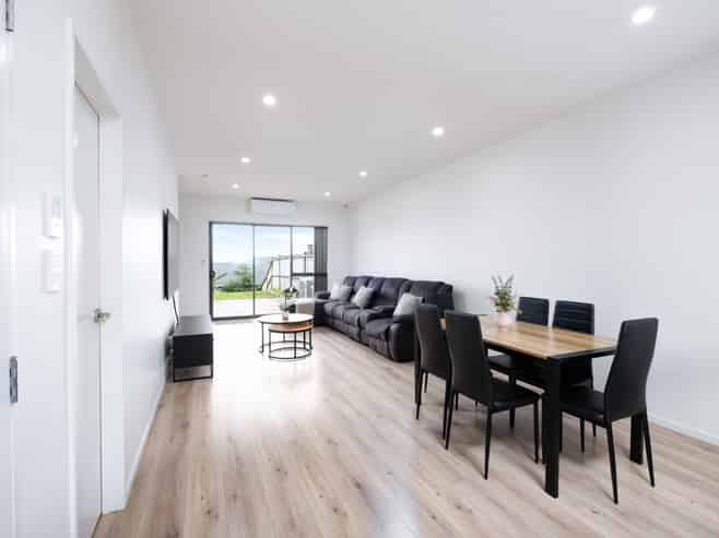 42E Donegal Park Drive, Flat Bush