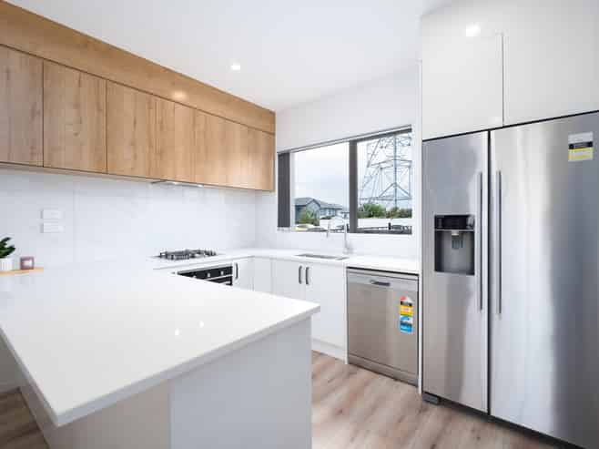 42E Donegal Park Drive, Flat Bush