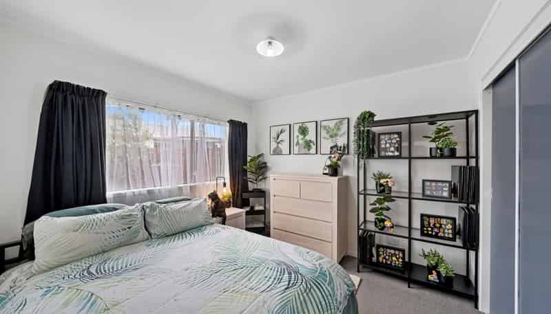 2/51 Browns Road, Manurewa