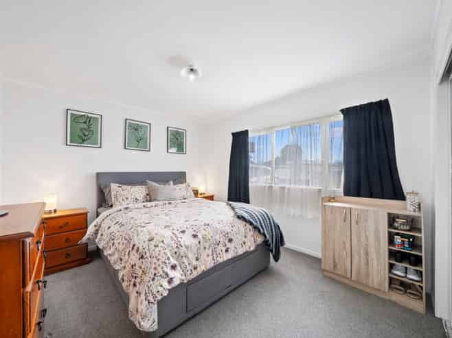 2/51 Browns Road, Manurewa