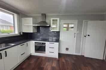 353 St Andrew Street , Glengarry