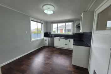 353 St Andrew Street , Glengarry