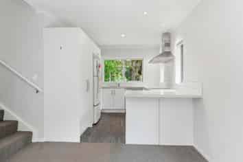 24B Harrier Street, Parkvale