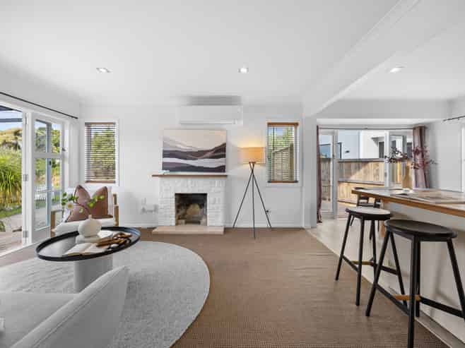 1/3 Mackenzie Street, Te Atatu South