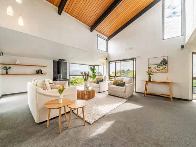 6 The Track, Plimmerton