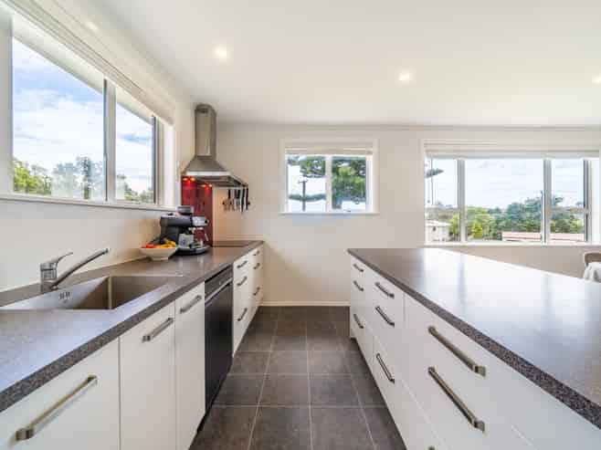56 Arawhata Street, Ranui Heights