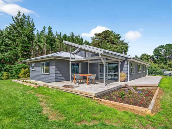 277 South Road, Mauriceville