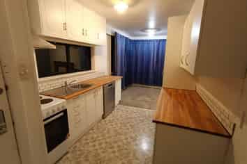 76 Rugby Street, Awapuni