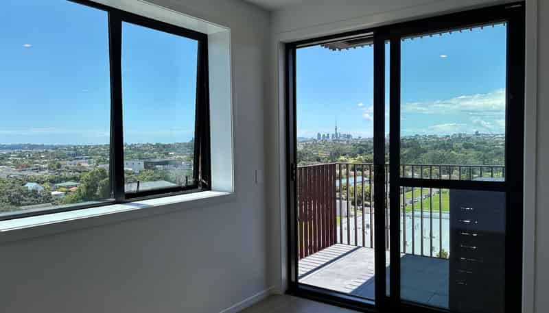 803/2B Te Ara Taurapa, Point Chevalier