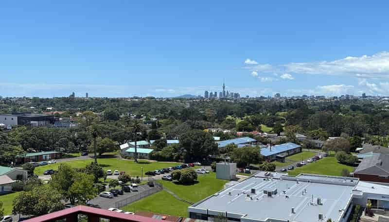 803/2B Te Ara Taurapa, Point Chevalier