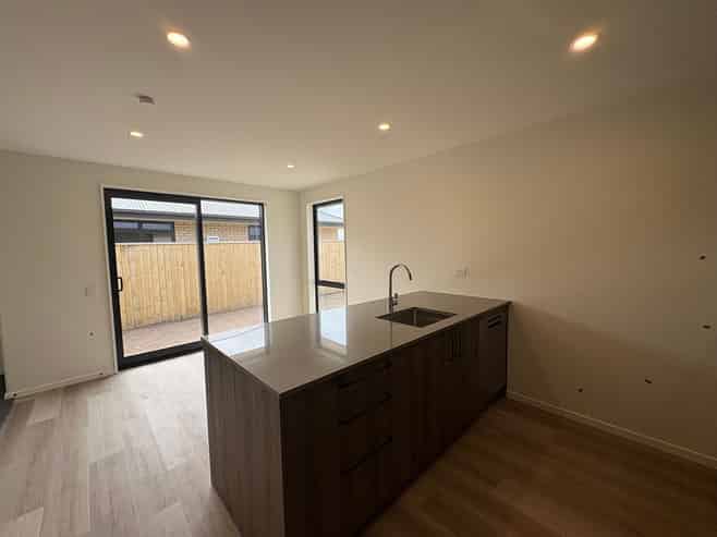 8 Peek Lane, Rolleston