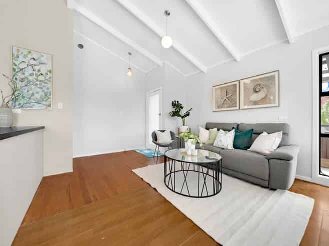 2 La Trobe Street, Pakuranga Heights