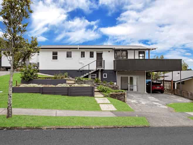 2 La Trobe Street, Pakuranga Heights