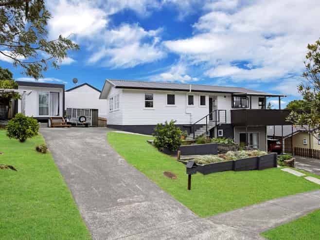 2 La Trobe Street, Pakuranga Heights