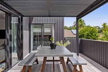 17 Langton Road, Stanmore Bay