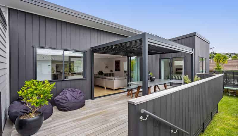 17 Langton Road, Stanmore Bay