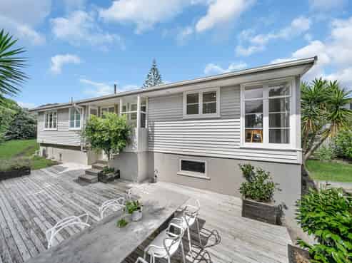 15 Westall Road, New Lynn
