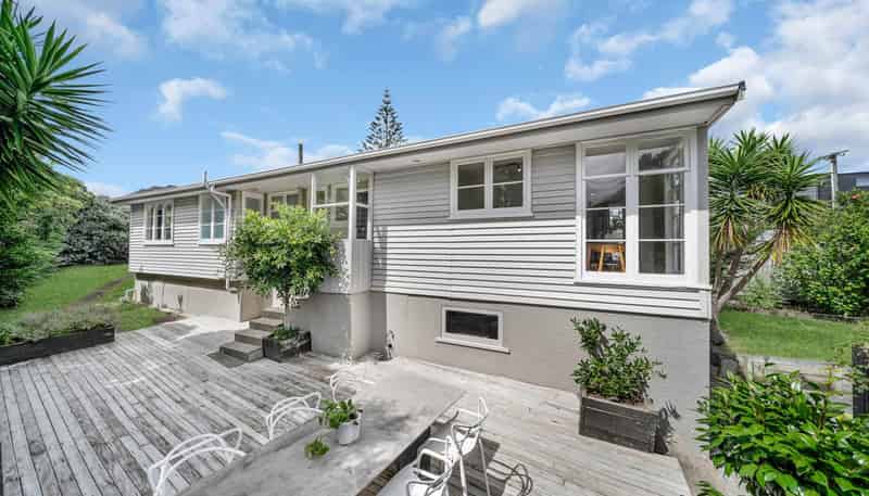15 Westall Road, New Lynn