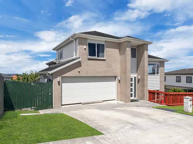 16 Kereru Rise, Papakura