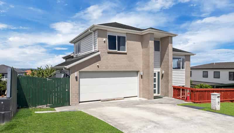 16 Kereru Rise, Papakura