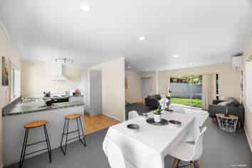 114 Crawford Avenue, Mangere Bridge