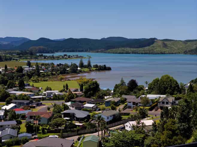 105 Elsinore Close, Whangamata