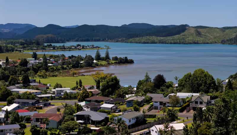 105 Elsinore Close, Whangamata