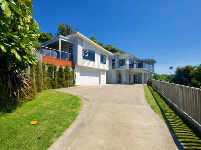 105 Elsinore Close, Whangamata