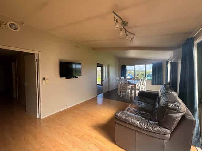 1/61 Jean MacKay Place, Dairy Flat