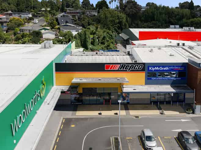 Prime Fraser Cove Commercial - 7% Return 