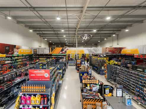 Prime Fraser Cove Commercial - 7% Return 