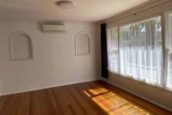 4 Mangaroa Hill Road, Mangaroa