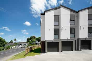 Lot 2/2 Glenbervie Crescent, Massey