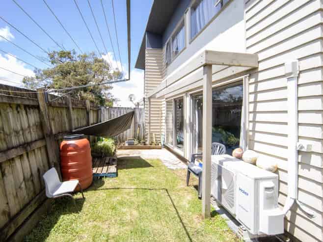 1212B New North Road, Mount Albert