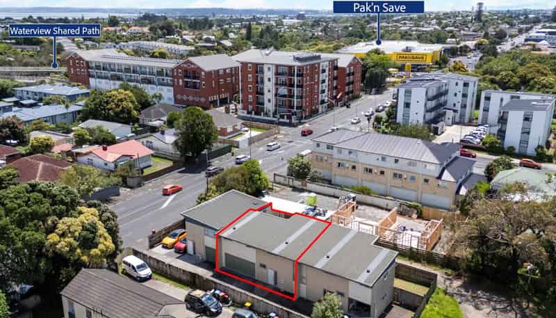 1212B New North Road, Mount Albert