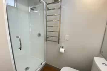 22/4 Lake Avenue, Frankton