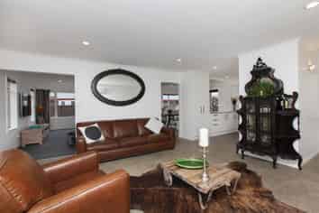 43 Hastings Place, Hamilton Lake