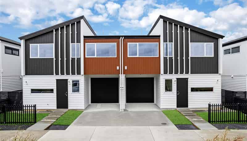  8 Longview Oak Lane, Papakura