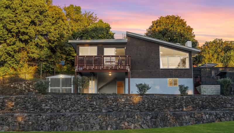 39 Seymour Place, Bellevue